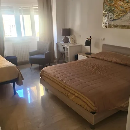 Ruggero Settimo Prestige ゲストハウス パレルモ