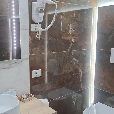 ゲストハウス Ruggero Settimo Prestige *